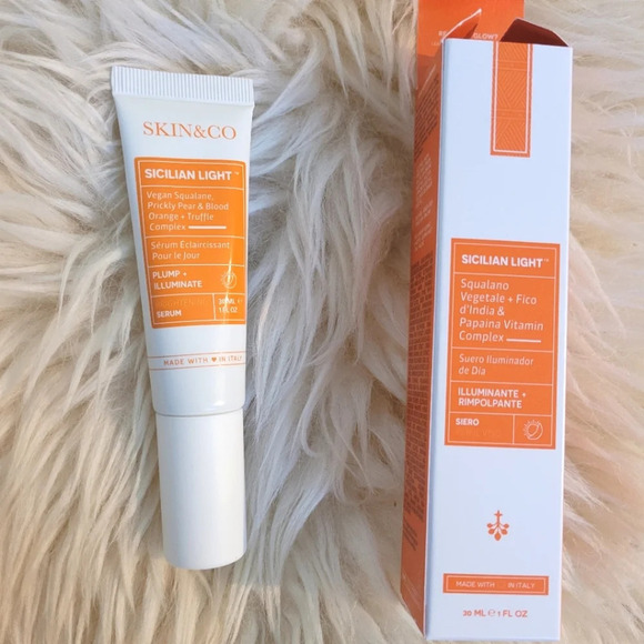 New Skin & Co Sicilian Light Brightening Serum 30ML | 1.0 FL OZ - Picture 2 of 4